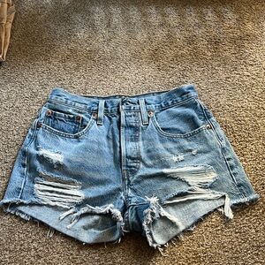 LEVI SHORTS 501